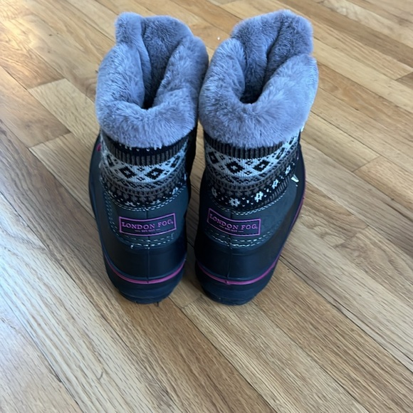 Girls London Fog winter boots size 3 - Picture 3 of 5